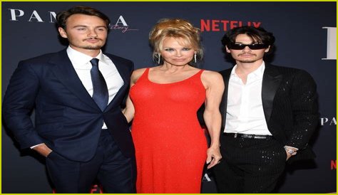 Dylan Jagger Lee Bio, Age, Parents, Grandparents, Height, Net